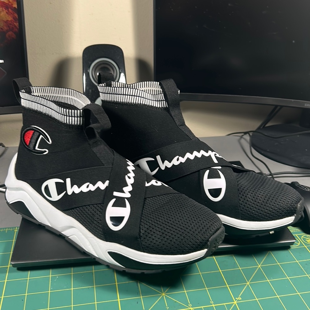 Champion Rally Pro Athletic Shoes (also Box is included)